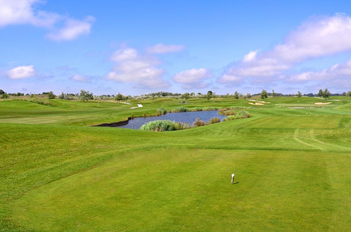 Hidden Fairways: Discovering Uncrowded Golf Courses Near You