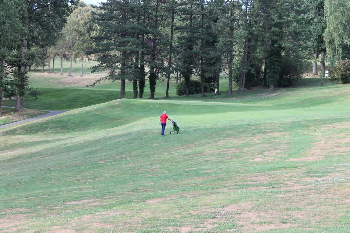 Mastering the Mental Game: Essential Tips for Keeping Your Focus in Golf